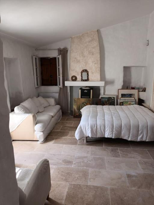 La Maison Bleue Montfort  Экстерьер фото